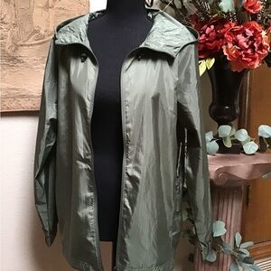 Avia Olive Green Windbreaker Jacket